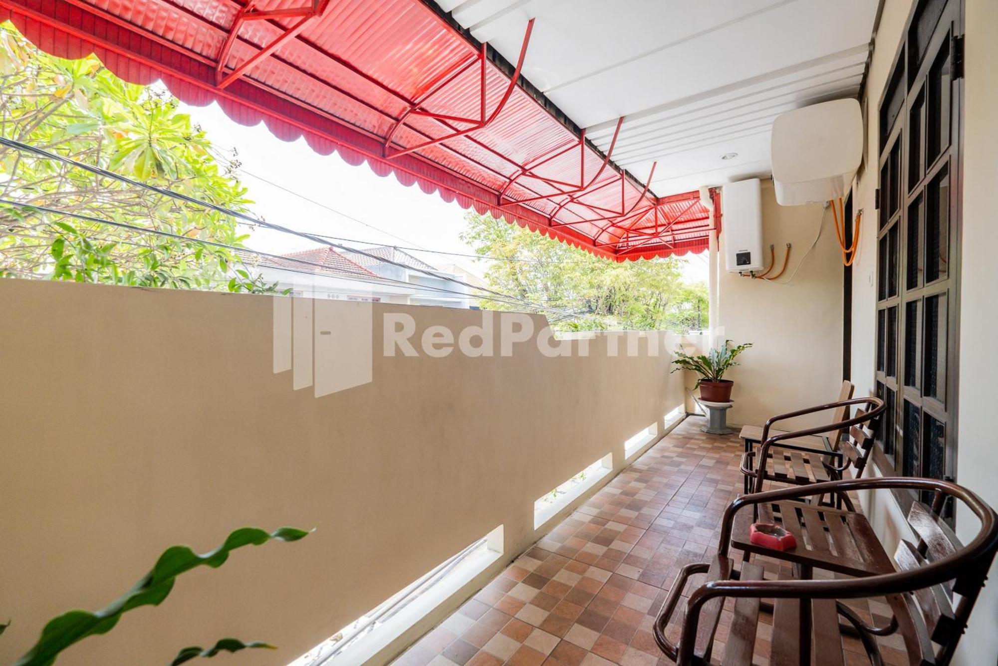 Swun Stay Inn At Sawahan Mitra Reddoorz Маланг Екстер'єр фото