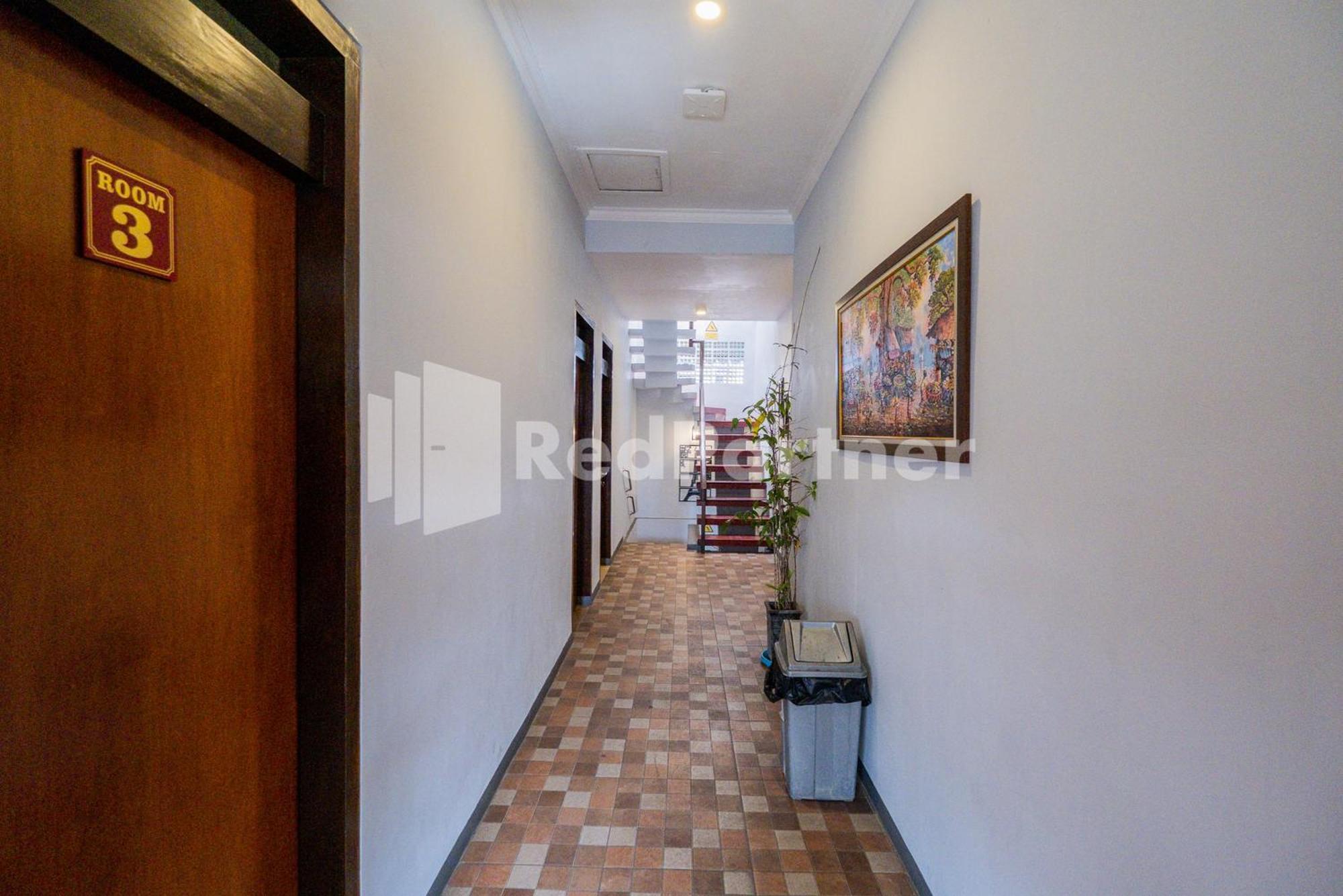 Swun Stay Inn At Sawahan Mitra Reddoorz Маланг Екстер'єр фото